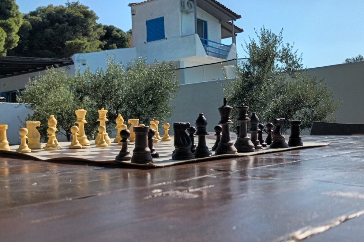 ΣΑΧ – Ά Εθνική 2025, Σκακιέρα και σπίτι διαμονής